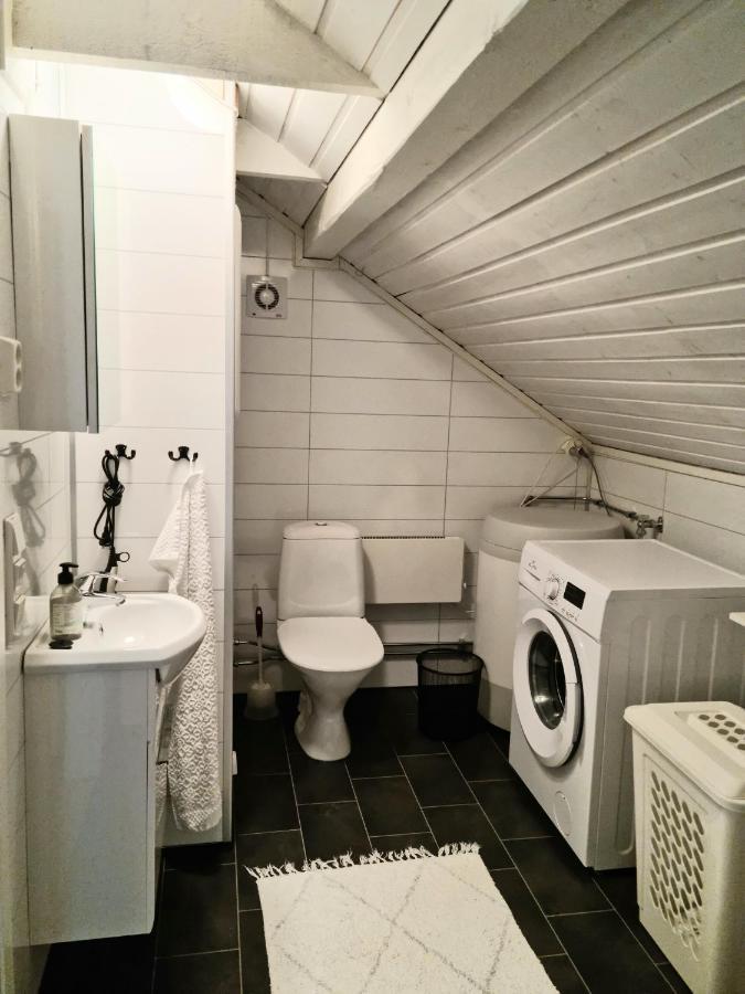Loftsleilighet Midt I Sentrum Skjervoy Eksteriør billede